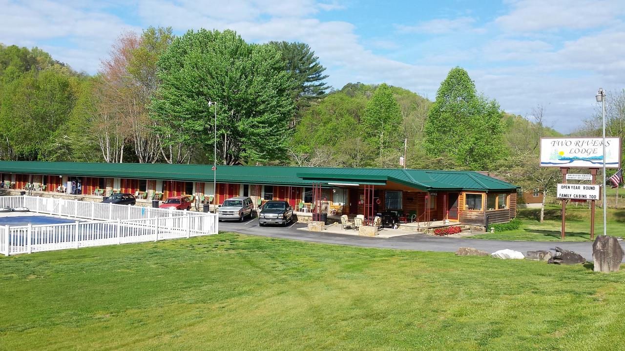Two Rivers Lodge Bryson City Exteriör bild
