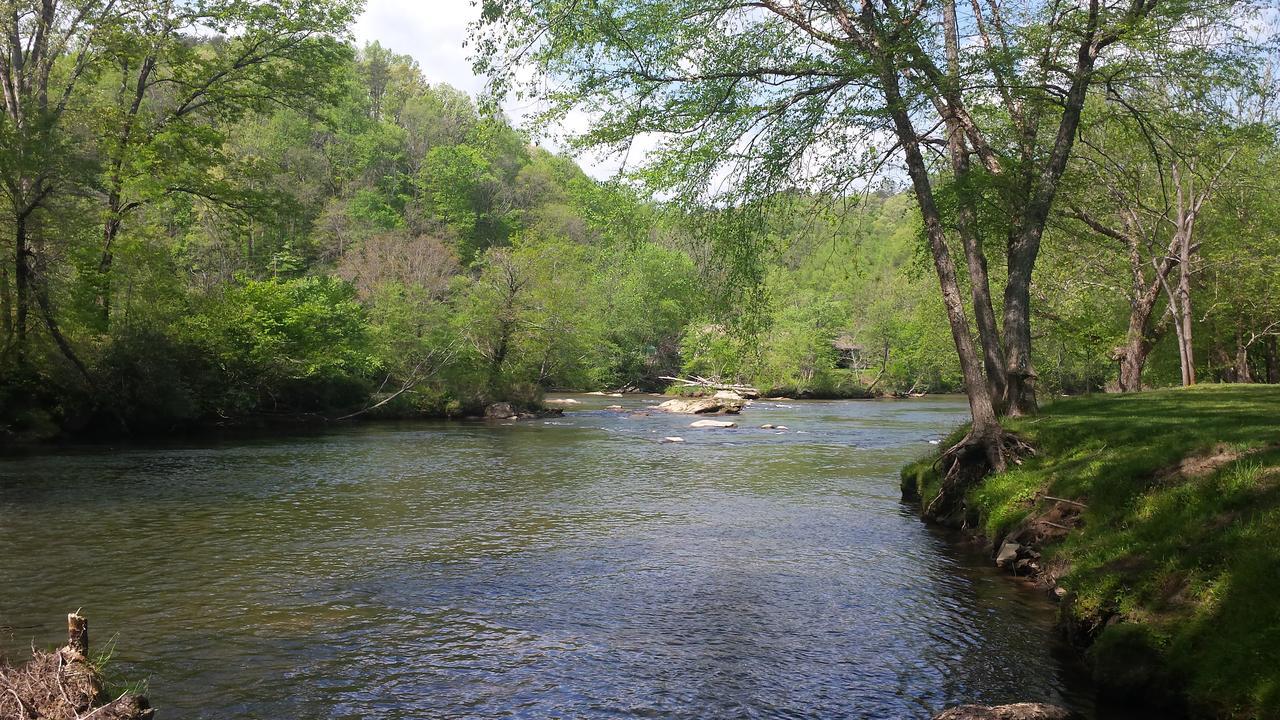 Two Rivers Lodge Bryson City Exteriör bild
